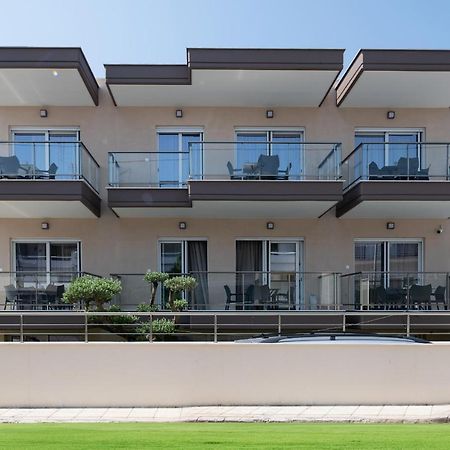 Crist Luxury Apartments Nea Poteidaia Zewnętrze zdjęcie